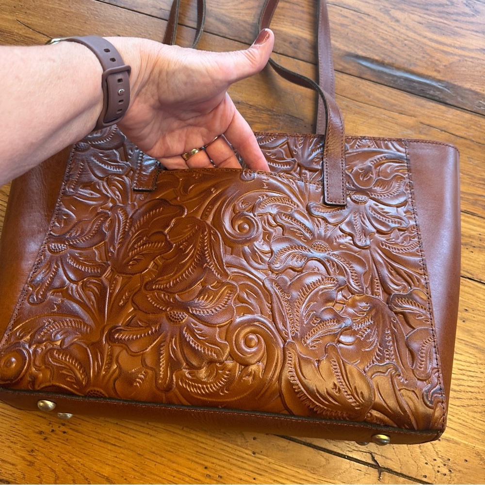 Patricia Nash Tooled Leather Zippered Tote Shoulder Bag - Picture 5 of 16